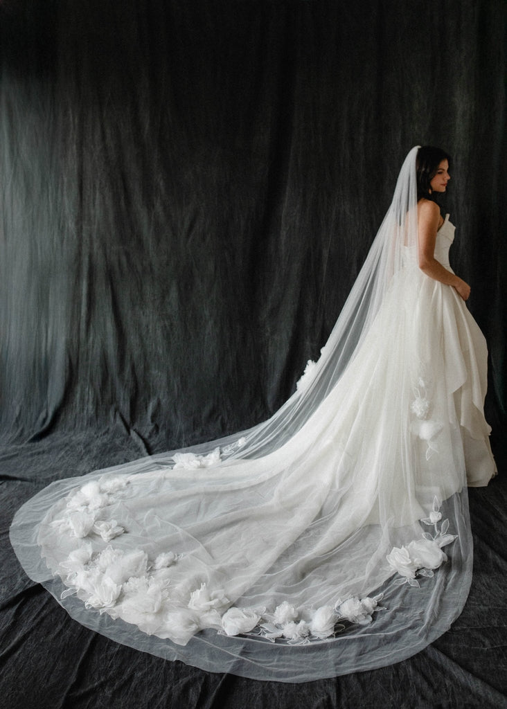 Bloom Veil - Carol Hannah