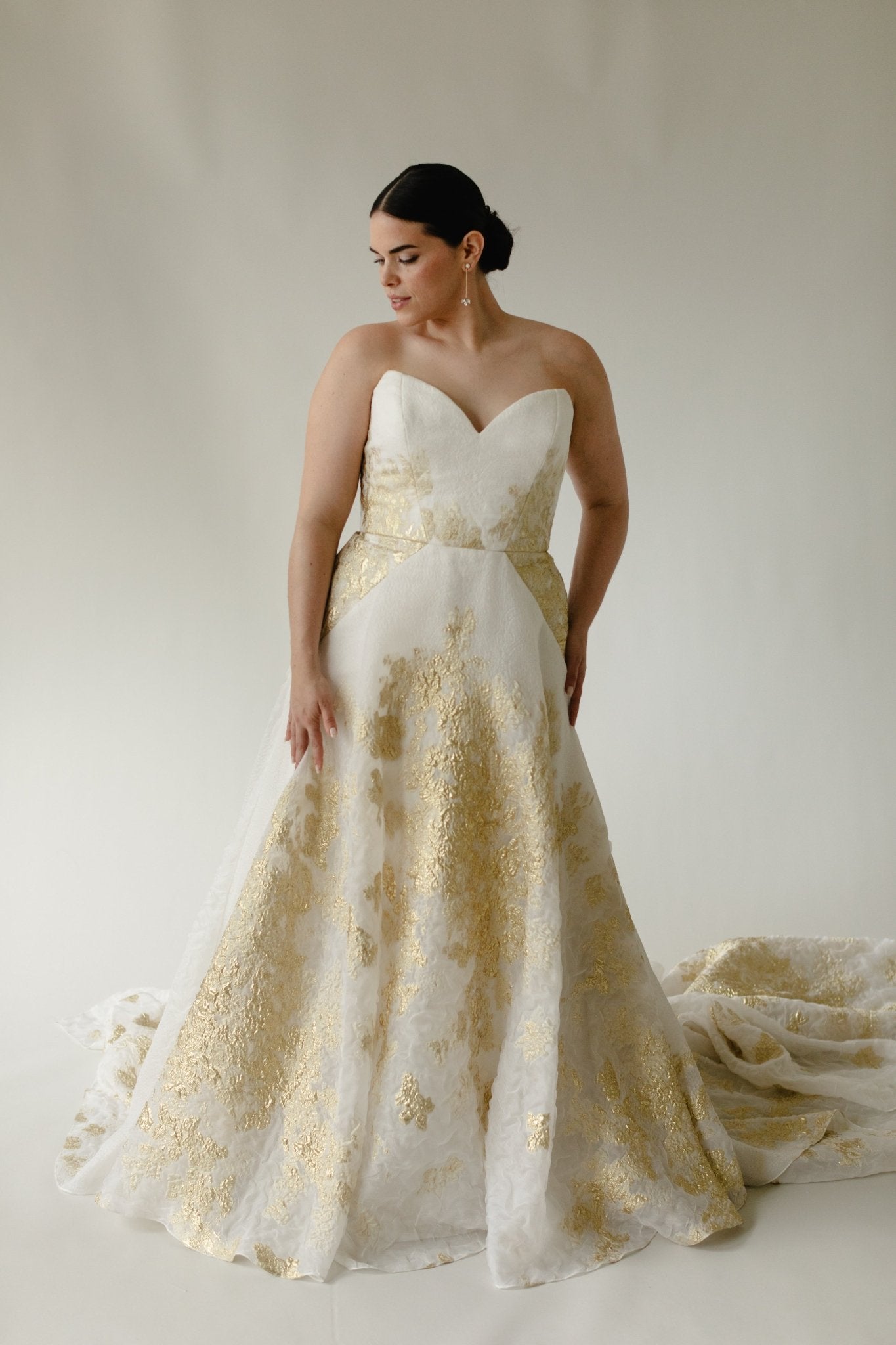 area gold dress Dramatic Gold Black Shimmery Gold Applique Choker Prom Dress
