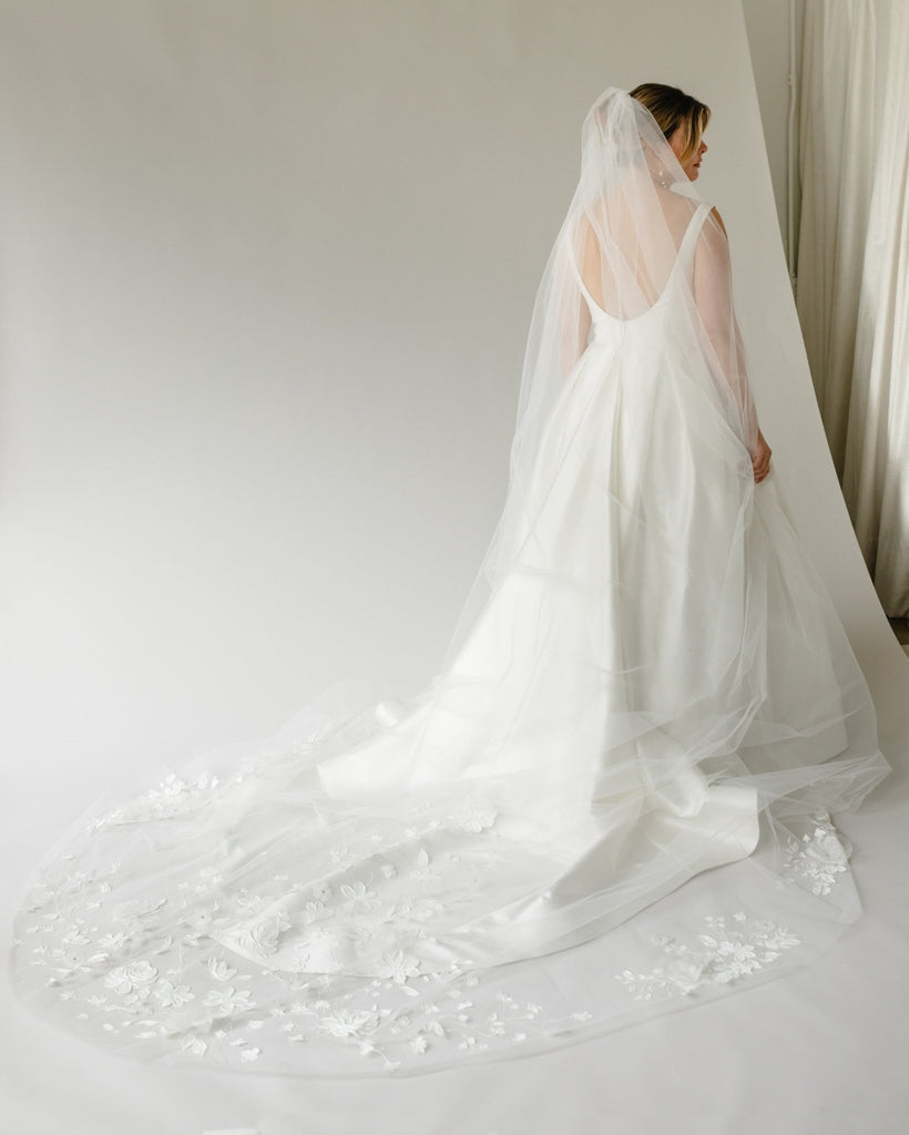 Secret Garden Veil - Carol Hannah