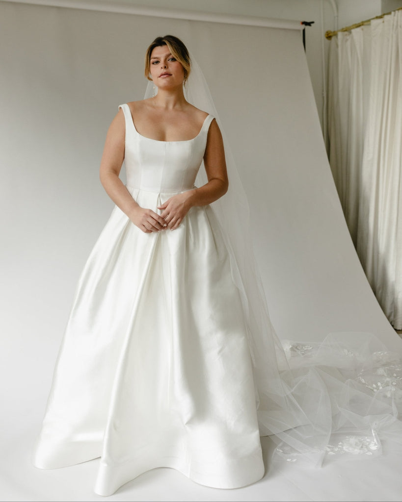 Secret Garden Veil - Carol Hannah