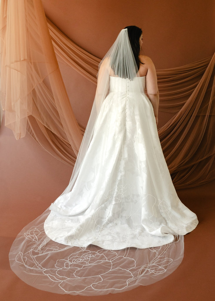 Jardin Veil - Carol Hannah