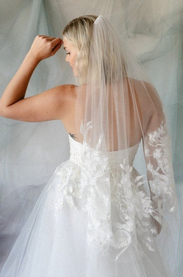 Daydream Veil in Fingertip Length - Shop Carol Hannah